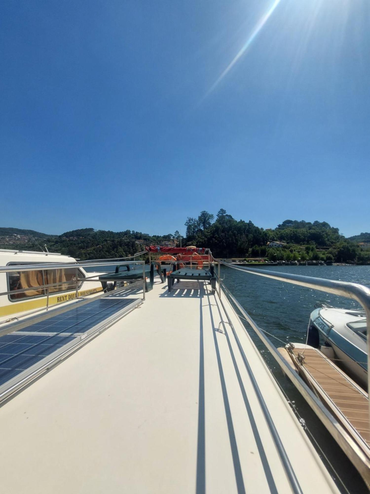 فندق Douro Houseboats Marco de Canavezes المظهر الخارجي الصورة
